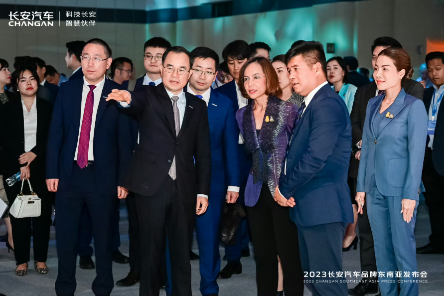 东南亚首战告捷 两周订单破3000+ 美高梅MGM汽车开启出海“加速模式”